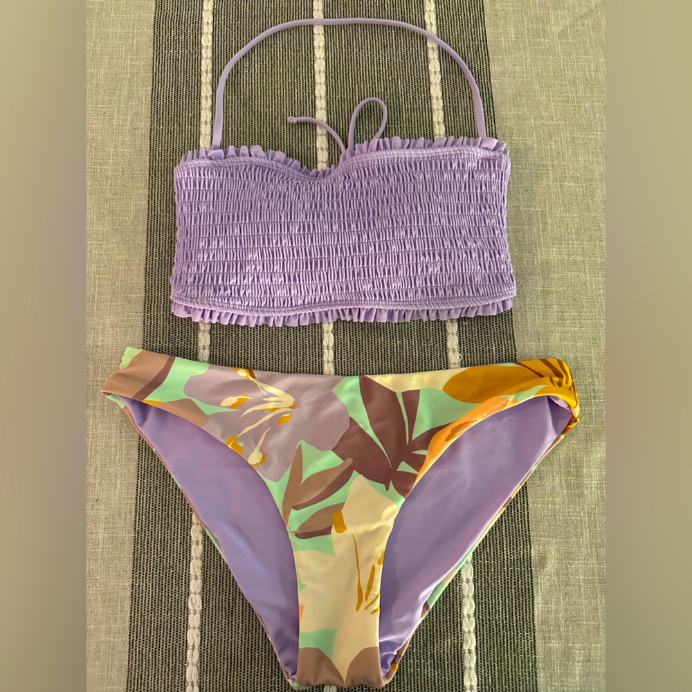 Women’s Cupshe Bikini with Reversible Bottoms
